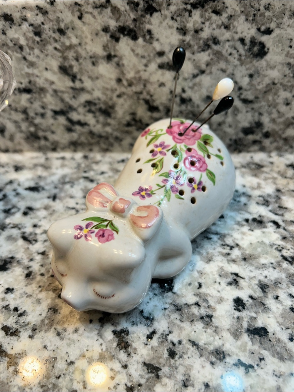Floral Ceramic pig Pin Cushion - White and Pink